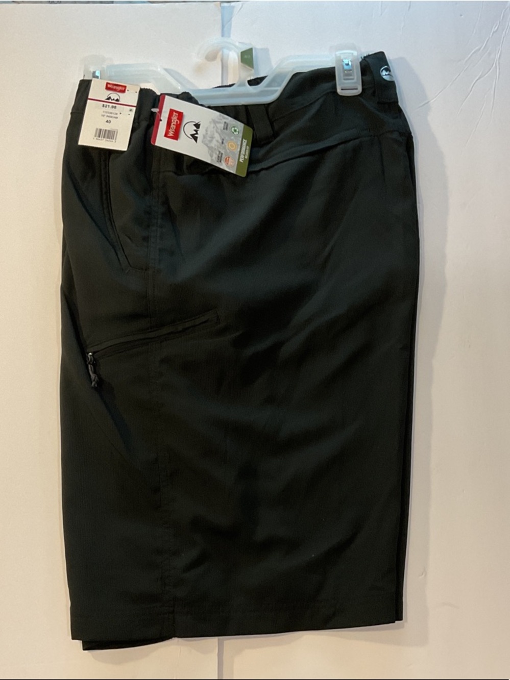 NWT Wrangler Men's Cargo Shorts - Black
